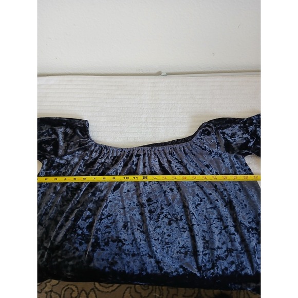 American Eagle Top Off the Shoulders Navy Velvet Ties Womens Size Medium Peasant - Picture 10 of 15